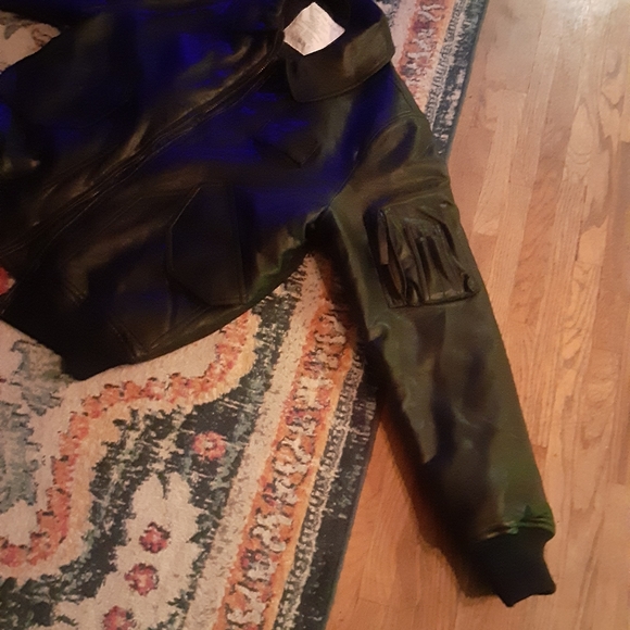 Military Flight Jacket - Picture 7 of 8